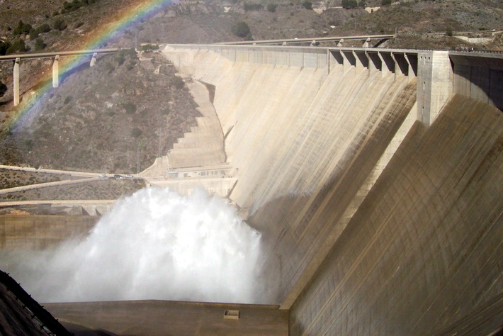 El Ministerio de Medio Ambiente autoriza la licitacin de la redaccin del proyecto bsico de las conducciones entre Bznar-Rules y la Costa Tropical de Granada